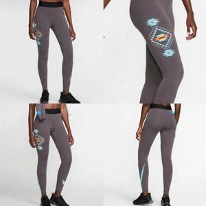 Nike Sportswear N7 Women's Leggasee Leggings